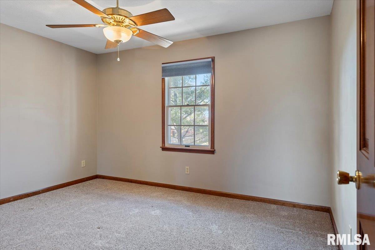 1812 Post Oak Court Springfield, IL 62704 - Photo 26 of 53