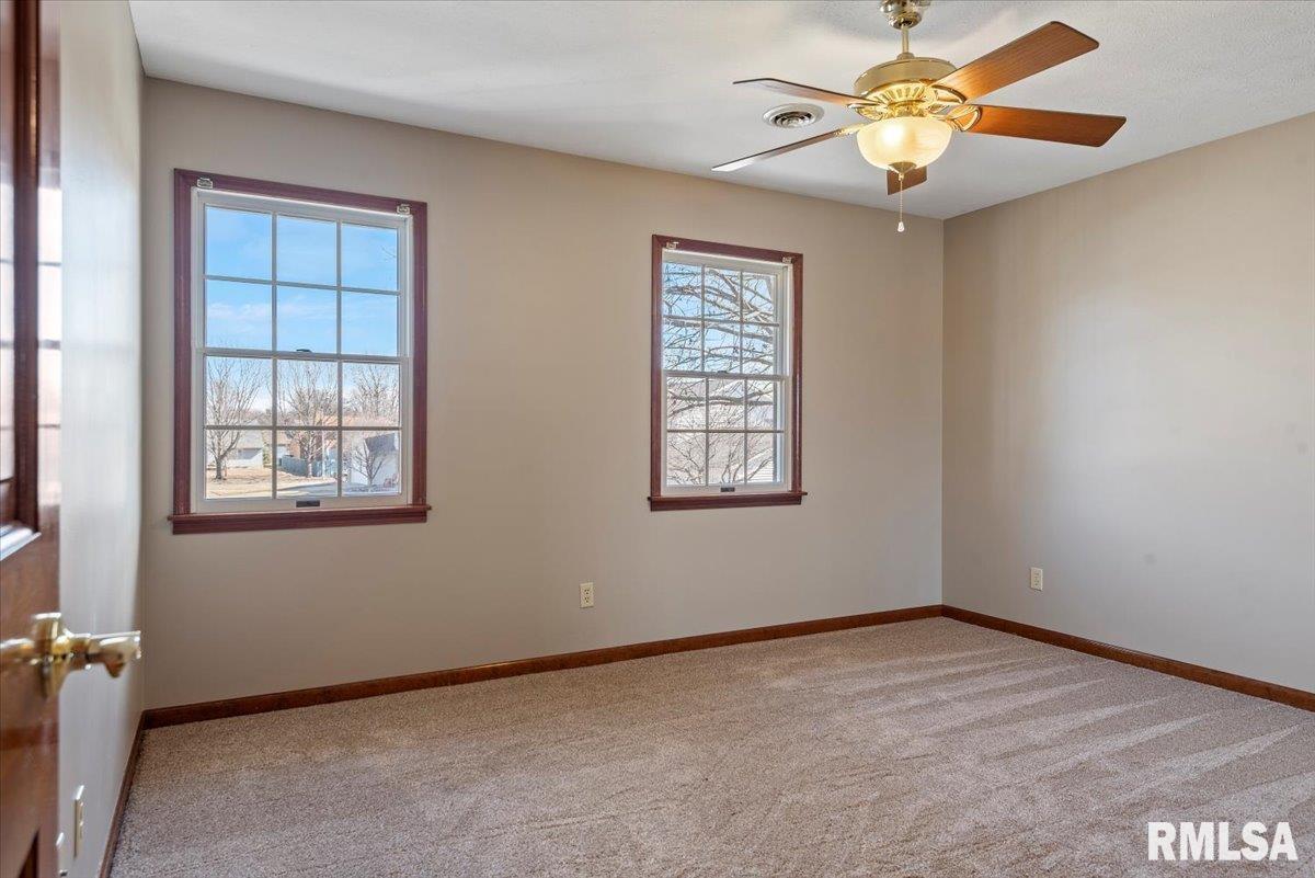 1812 Post Oak Court Springfield, IL 62704 - Photo 28 of 53