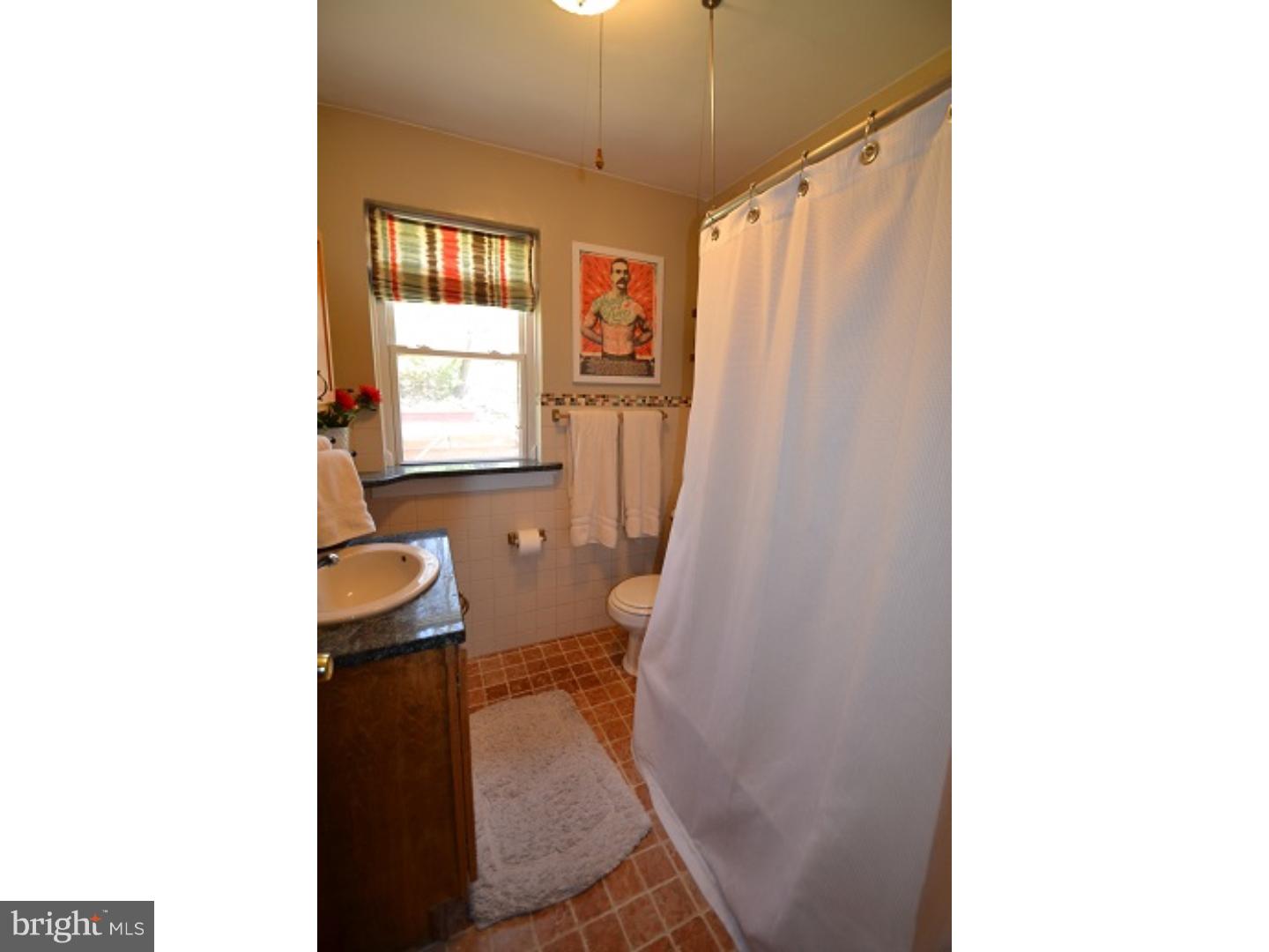 775 Country Club Road Phoenixville, PA 19460 - Photo 14 of 22 Bathroom