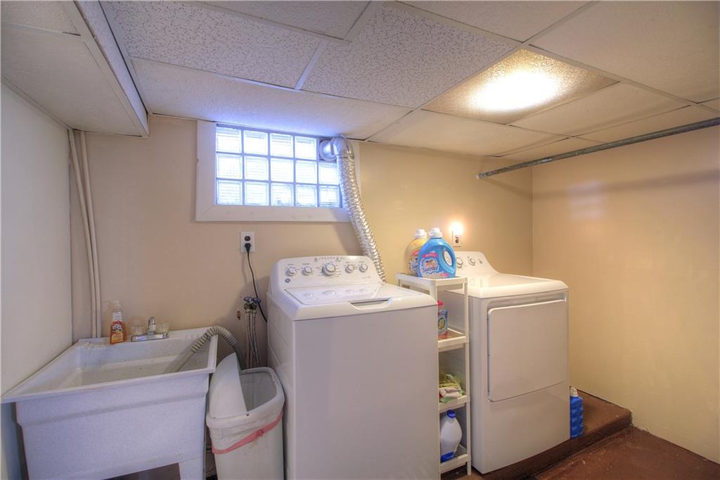 1426 Darlington Road Beaver Falls, PA 15010 - Photo 19 of 25 Laundry room