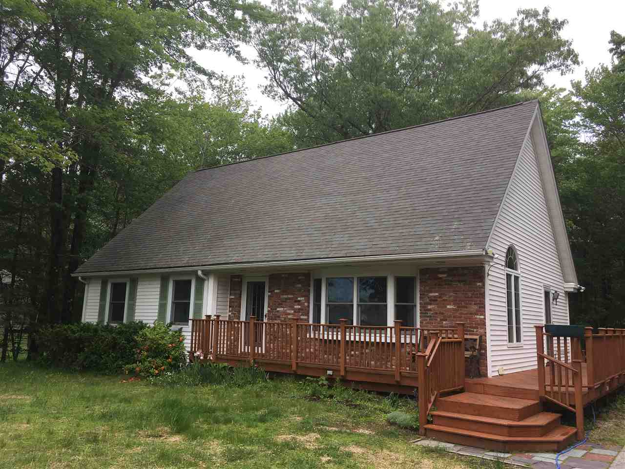 32 Old Dover Road Rochester, NH 03867 - Photo 2 of 6