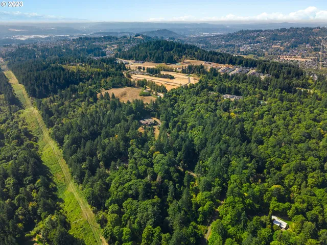 $335,000 | 0 Southeast Maple Hill Lane, Happy Valley, OR 97086
