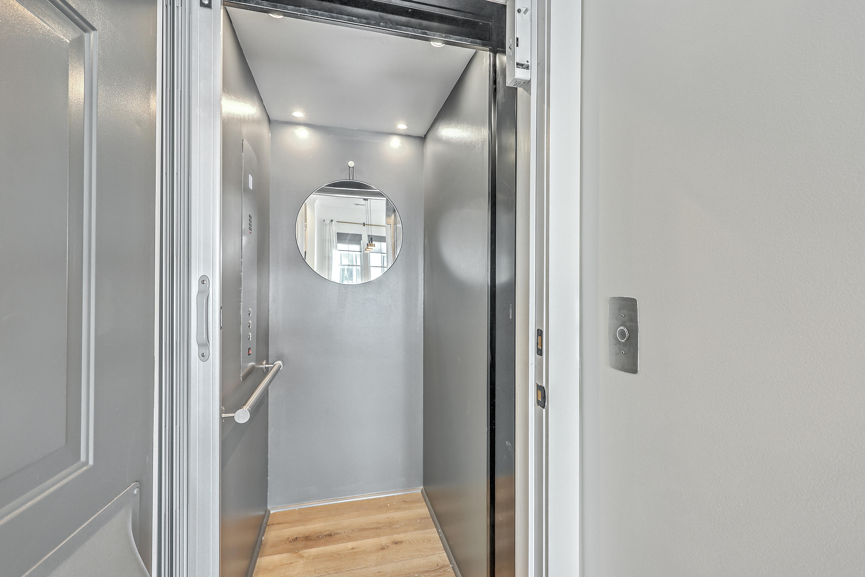 1216 Gatch Court Mount Pleasant, SC 29464 - Photo 16 of 37 ZYN_6799_800_801_802_803_804_805