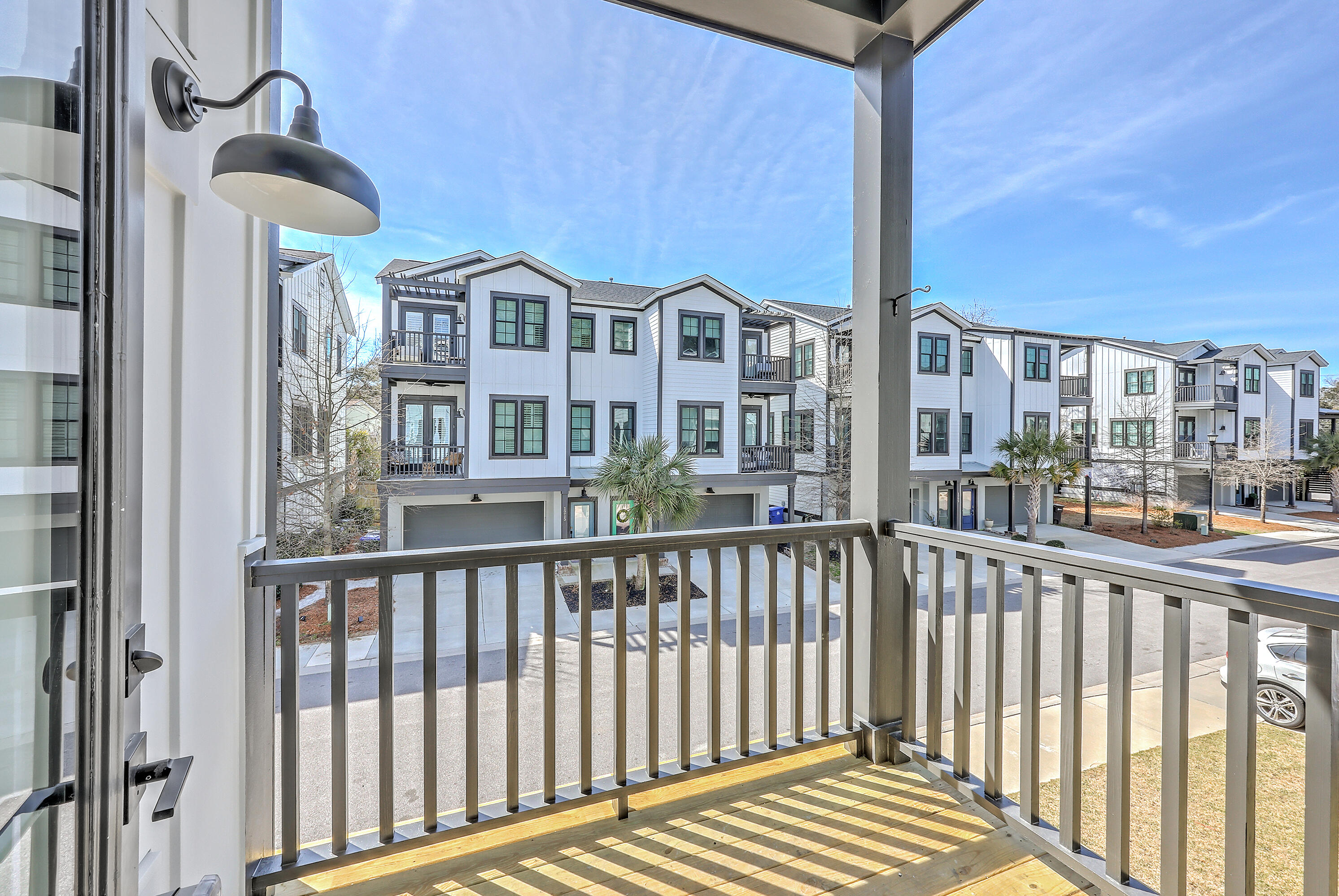 1216 Gatch Court Mount Pleasant, SC 29464 - Photo 17 of 37 ZYN_6806_07_08_09_10_11_12