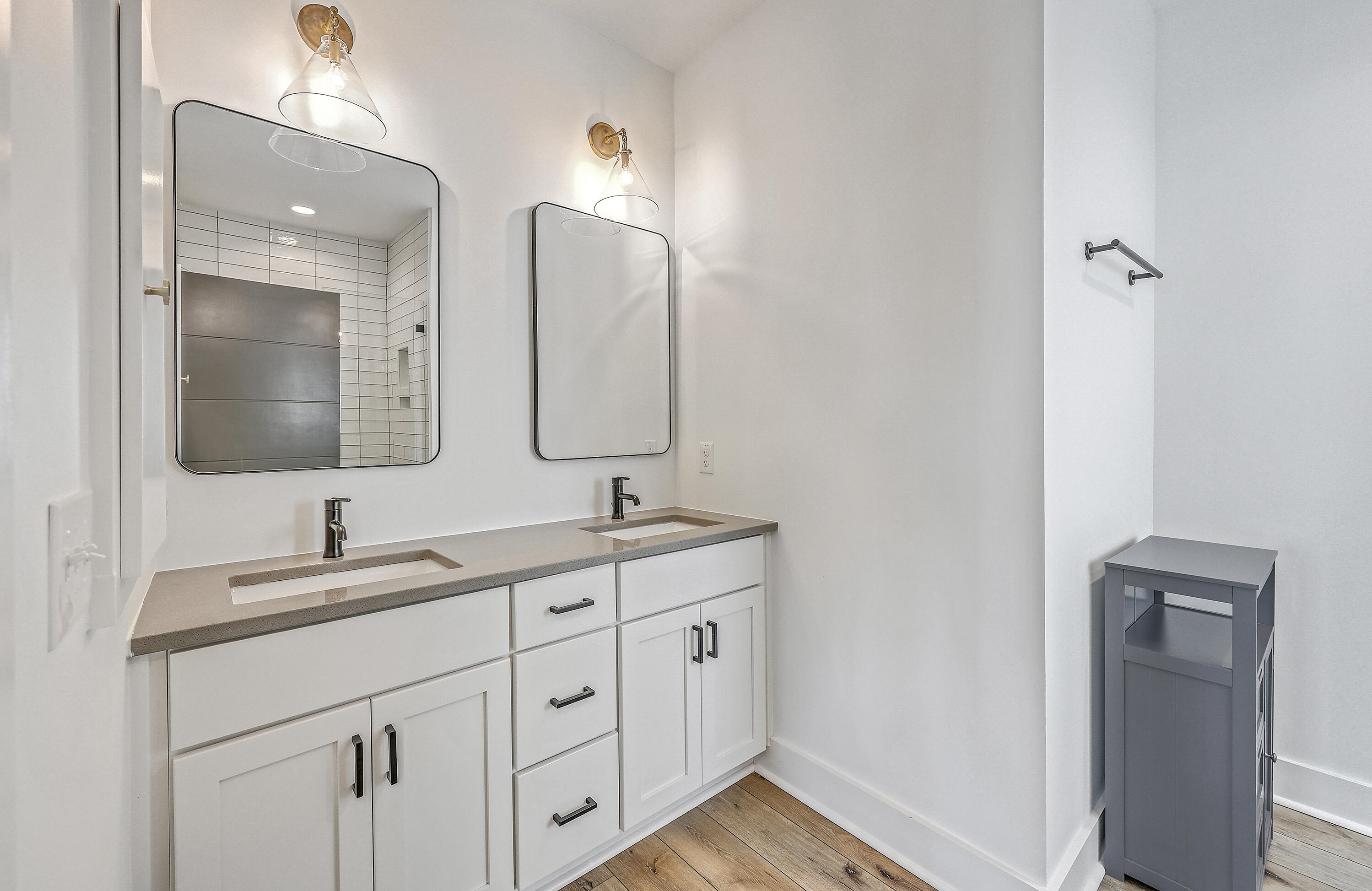 1216 Gatch Court Mount Pleasant, SC 29464 - Photo 22 of 37 ZYN_6841_2_3_4_5_6_7