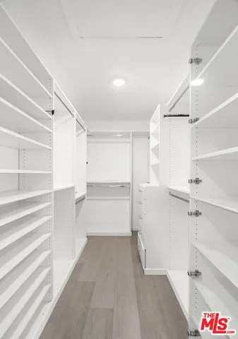 $15,500 | 3217 Hutton Drive, Beverly Hills, CA 90210