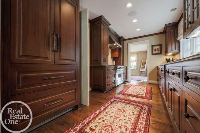 15 Provencal Road Grosse Pointe Farms, MI 48236 - Photo 20 of 50