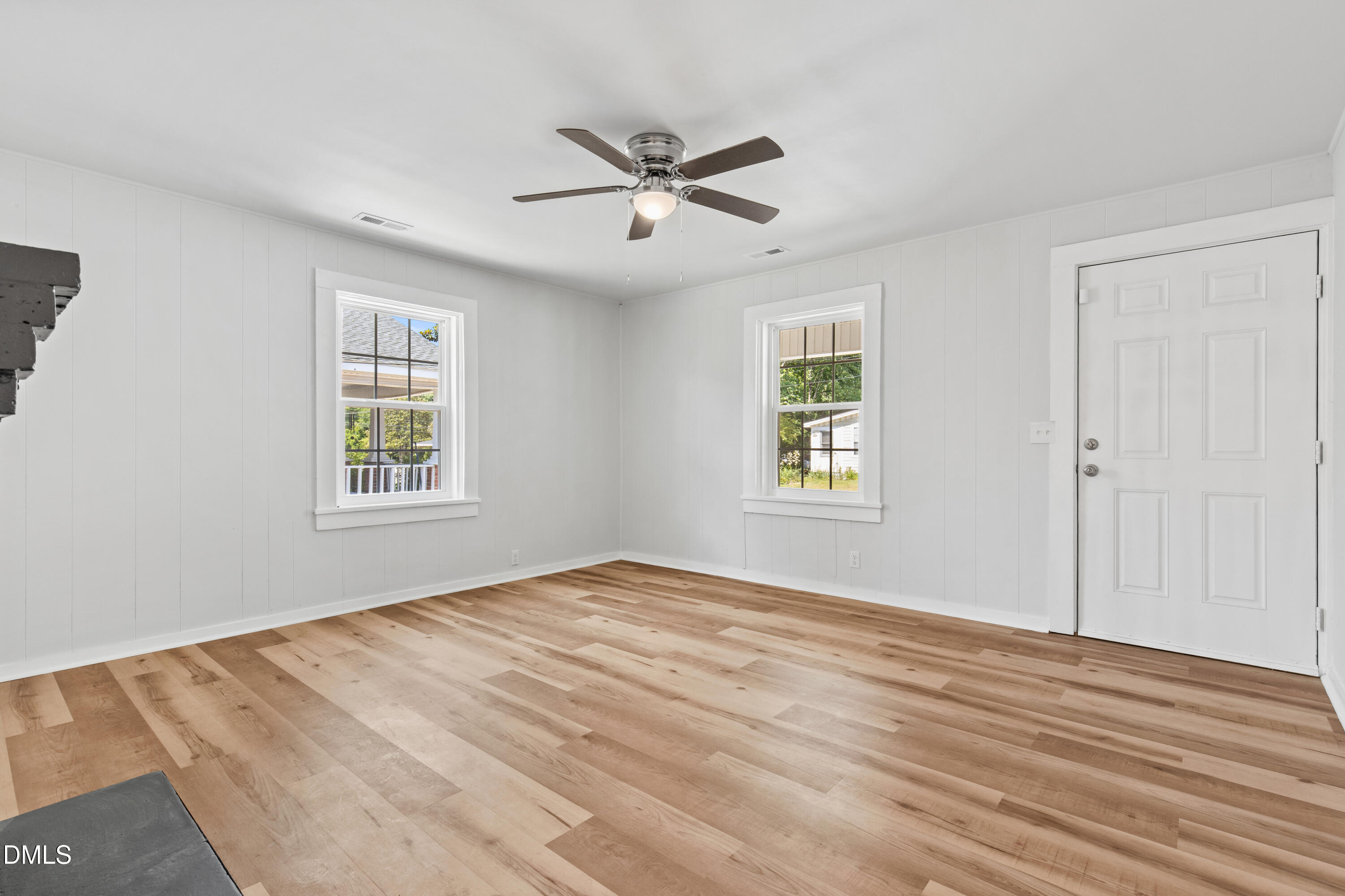 105 3rd Street Erwin, NC 28339 - Photo 5 of 26 03-IMG_3157