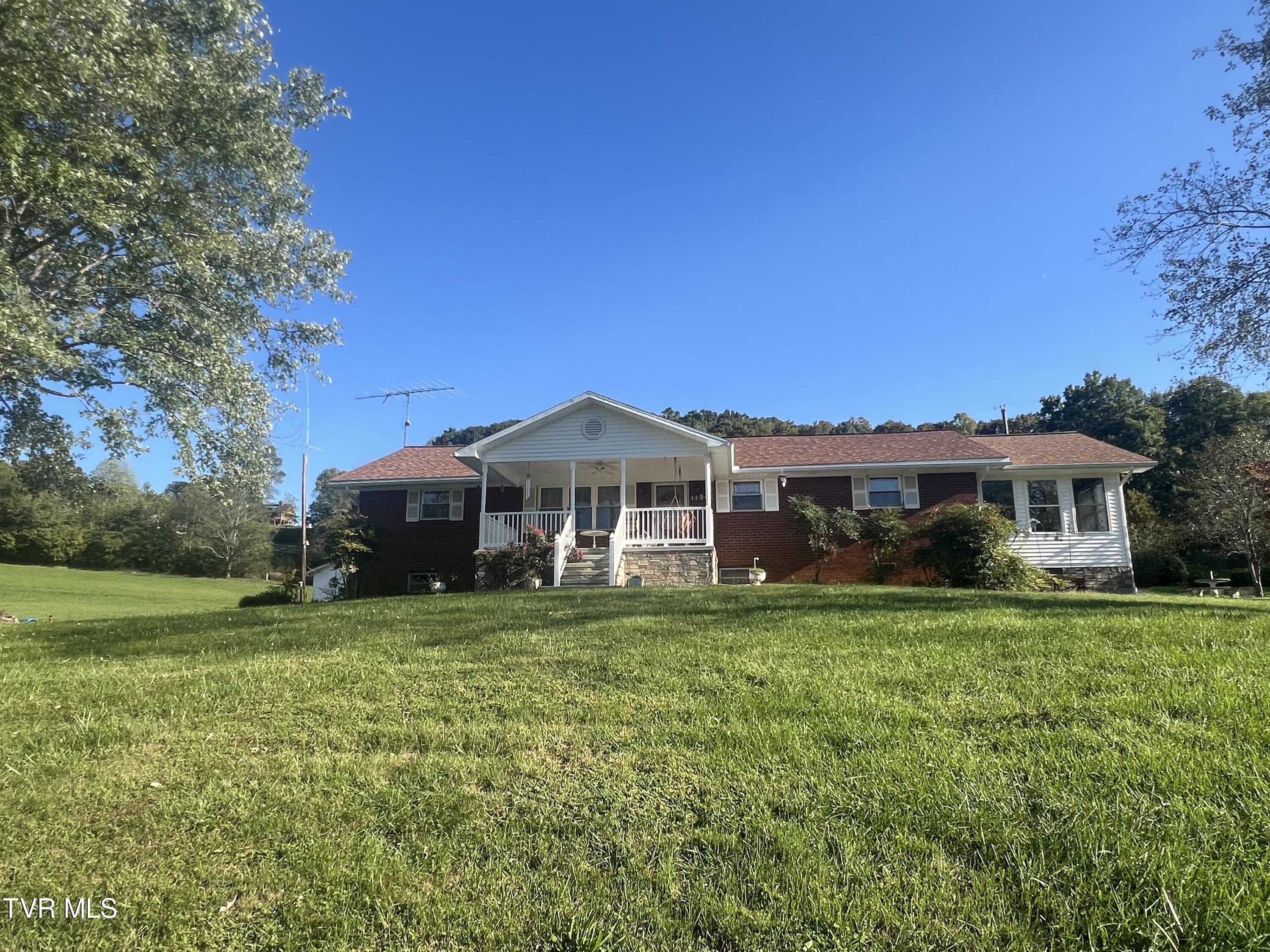 1120 Rocky Way Del Rio, TN 37727 - Photo 1 of 70 IMG_7096