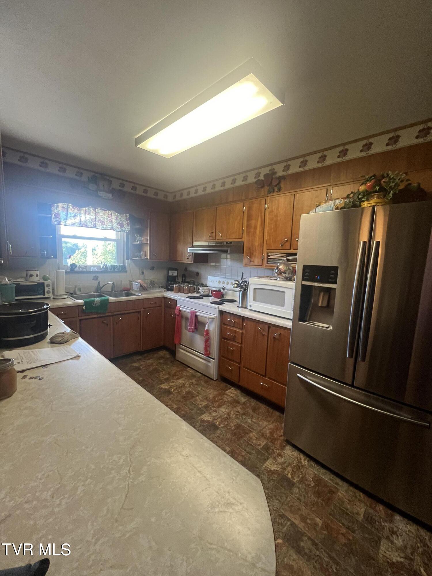 1120 Rocky Way Del Rio, TN 37727 - Photo 15 of 70 IMG_7153(2)