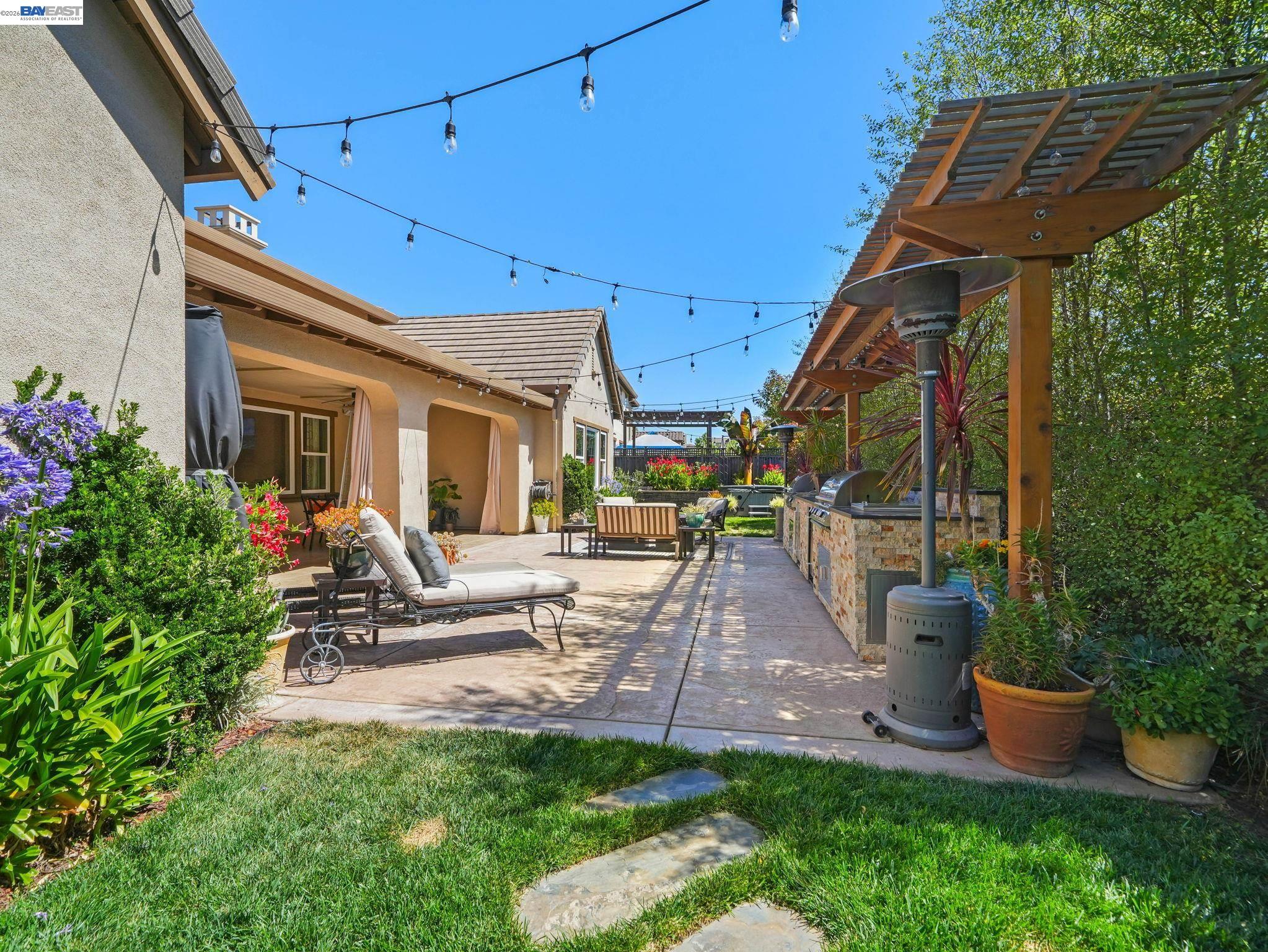 65 Stonebrae Road Hayward, CA 94542 - Photo 50 of 99 Gallery Image 50