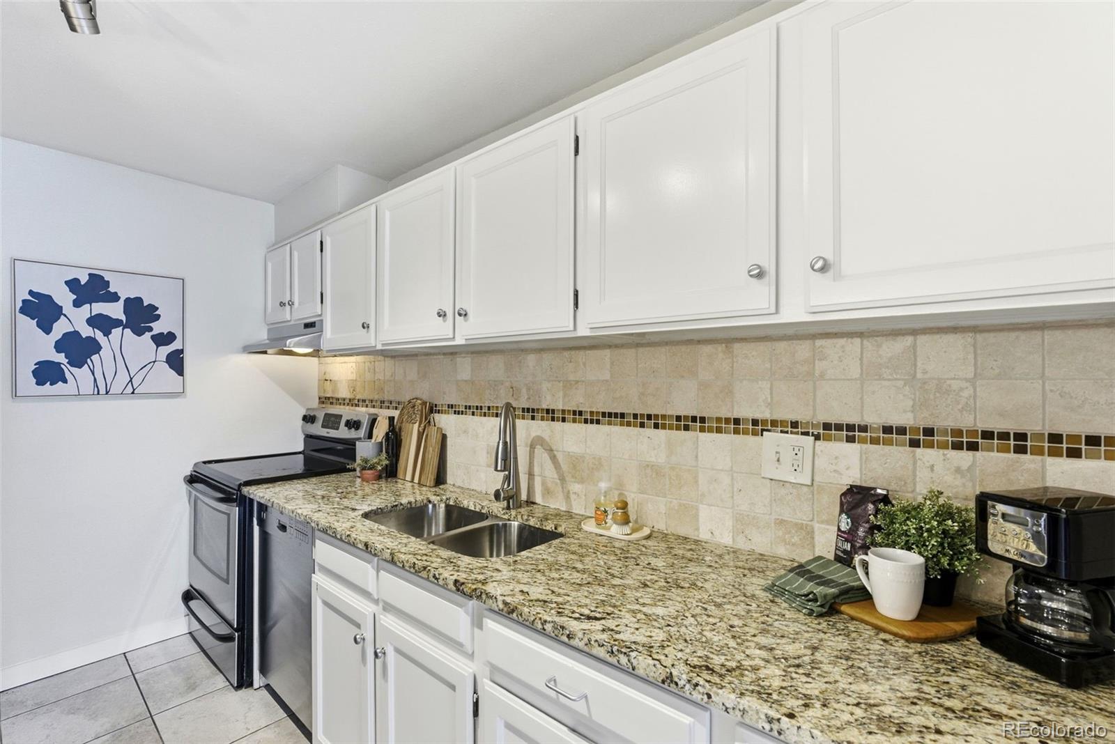 2 Adams Street, Unit 105 Denver, CO 80206 - Photo 31 of 50