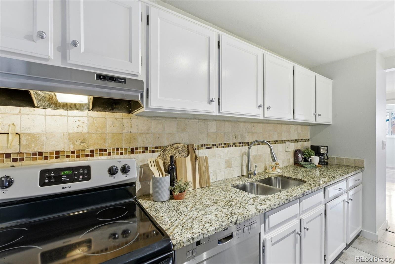 2 Adams Street, Unit 105 Denver, CO 80206 - Photo 32 of 50