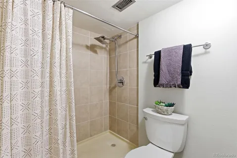 $500,000 | 2 Adams Street, Unit 105, Denver, CO 80206