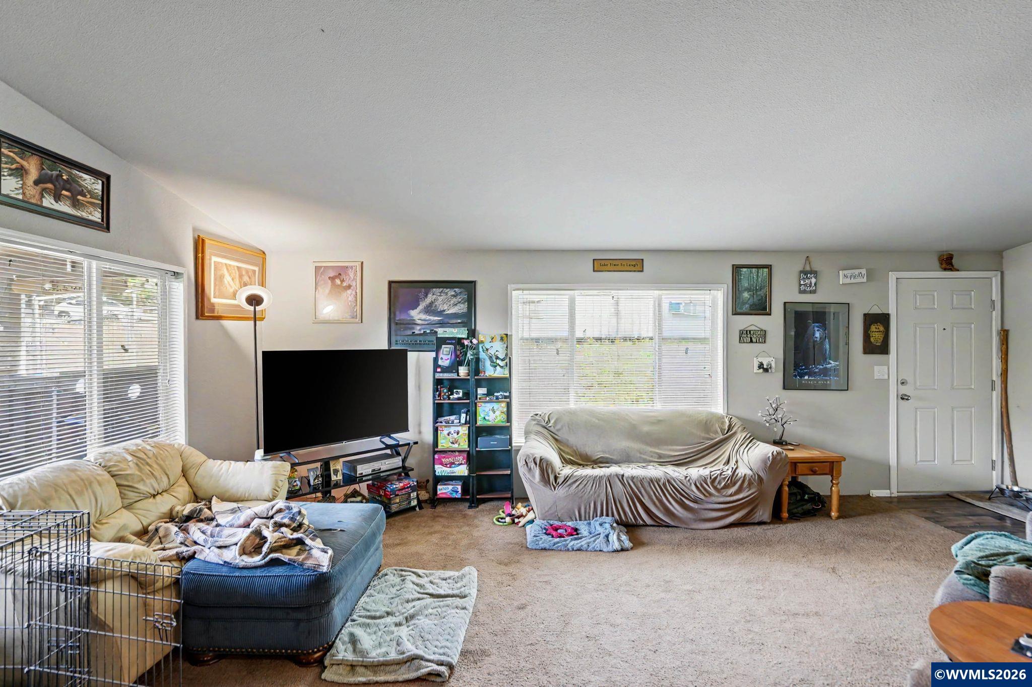 15000 Ferns Corner Road Dallas, OR 97338 - Photo 8 of 36 Gallery Image 8