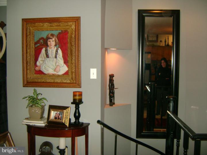 11 Shepherd Road Cherry Hill, NJ 08034 - Photo 23 of 25 Foyer