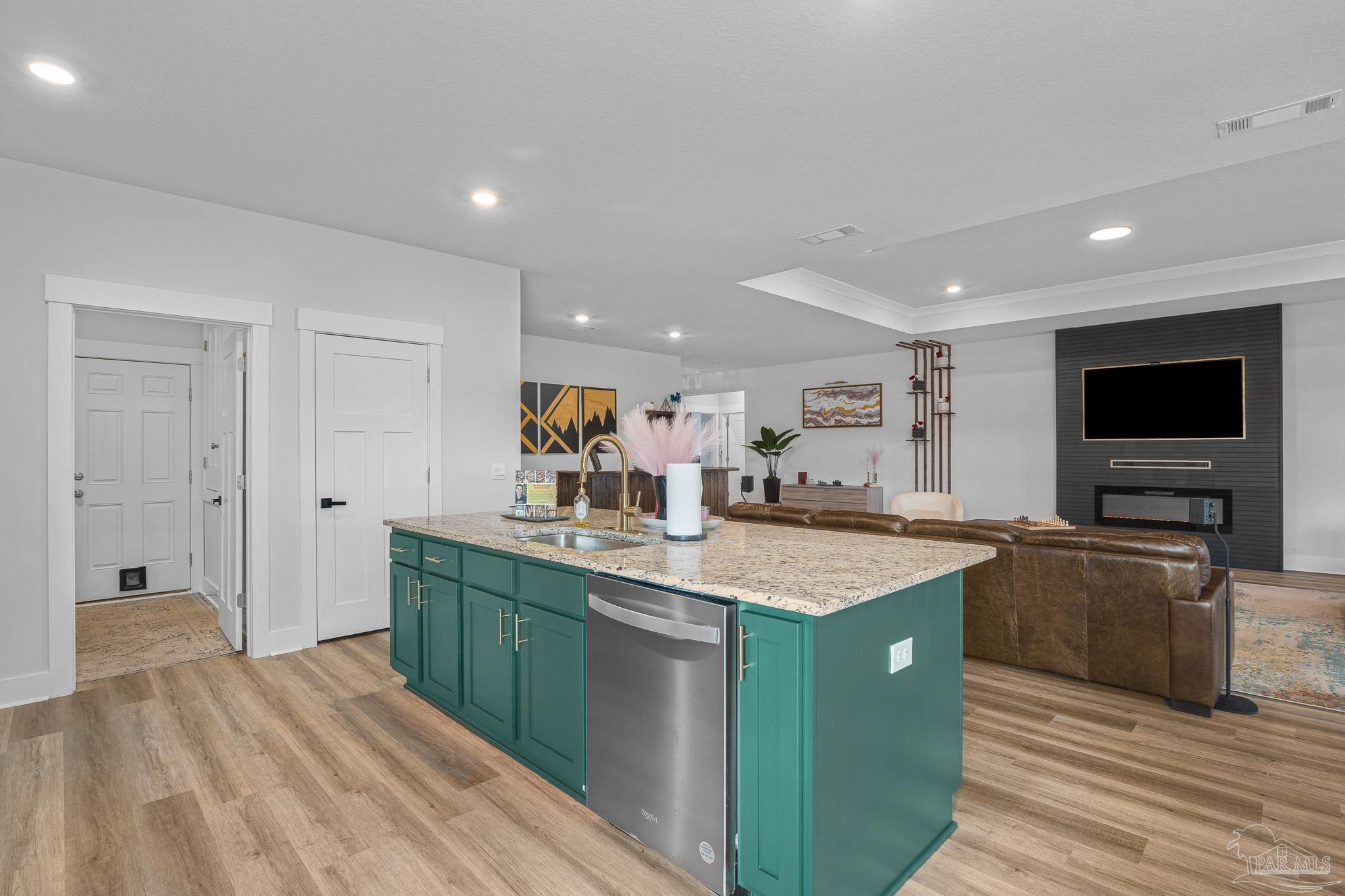 7780 Saddlebrook Avenue Pace, FL 32571 - Photo 10 of 46