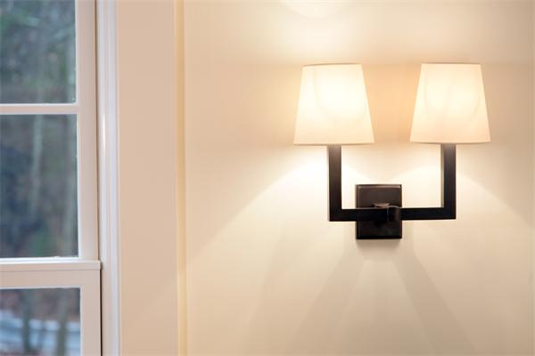 181 Alcott Road Concord, MA 01742 - Photo 23 of 26 a living room with furniture and a lamp