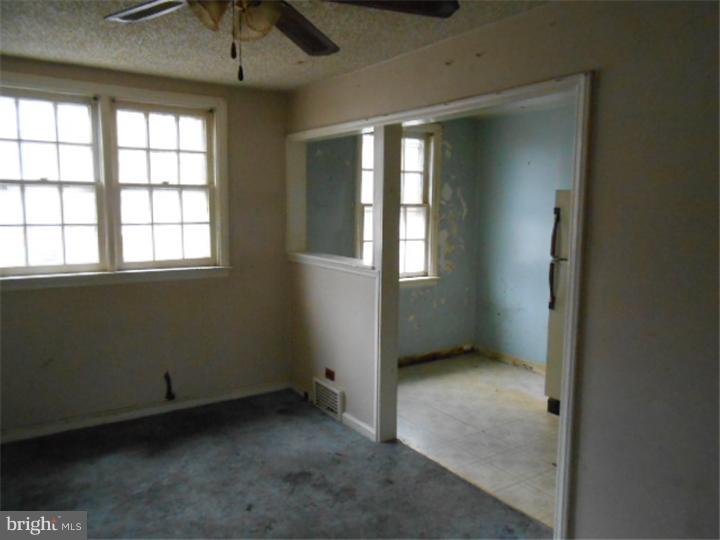 1245 Edgehill Road Darby, PA 19023 - Photo 10 of 13