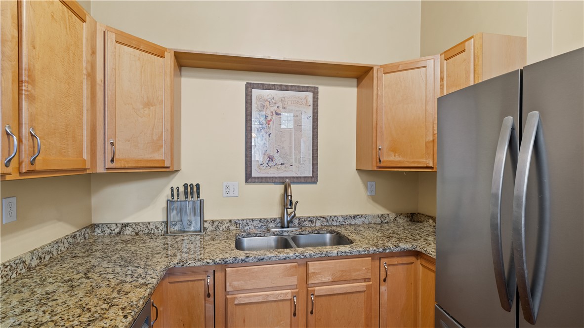 63 Blakeley Street, Unit 107 Woonsocket, RI 02895 - Photo 8 of 31