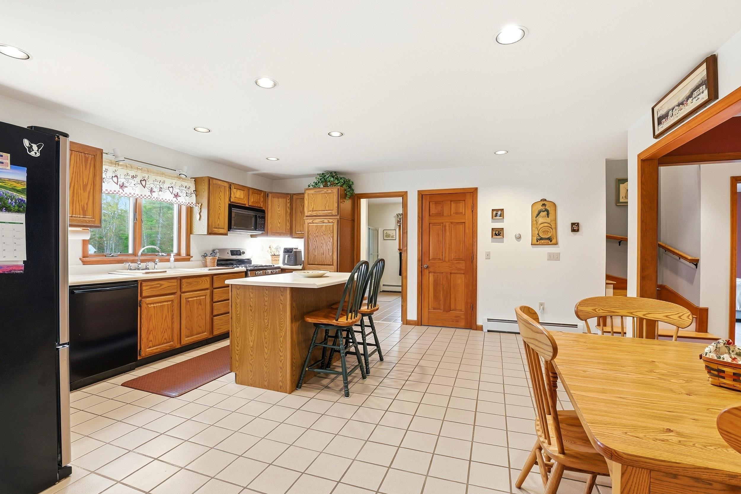 35 Turnpike Road Sharon, NH 03458 - Photo 11 of 57