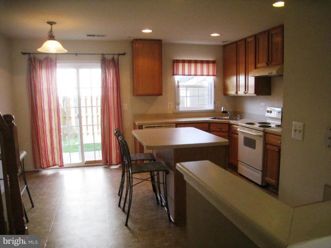 613 Wild Hunt Road Frederick, MD 21703 - Photo 6 of 14 Kitchen