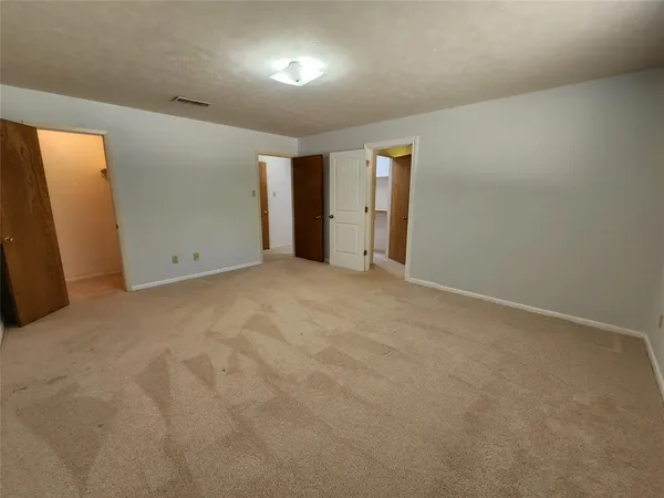 $2,800 | 2604 Buckingham Drive, Denton, TX 76209