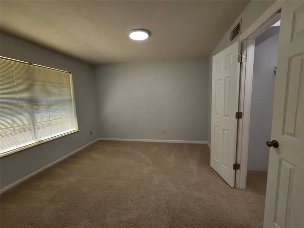 $2,800 | 2604 Buckingham Drive, Denton, TX 76209