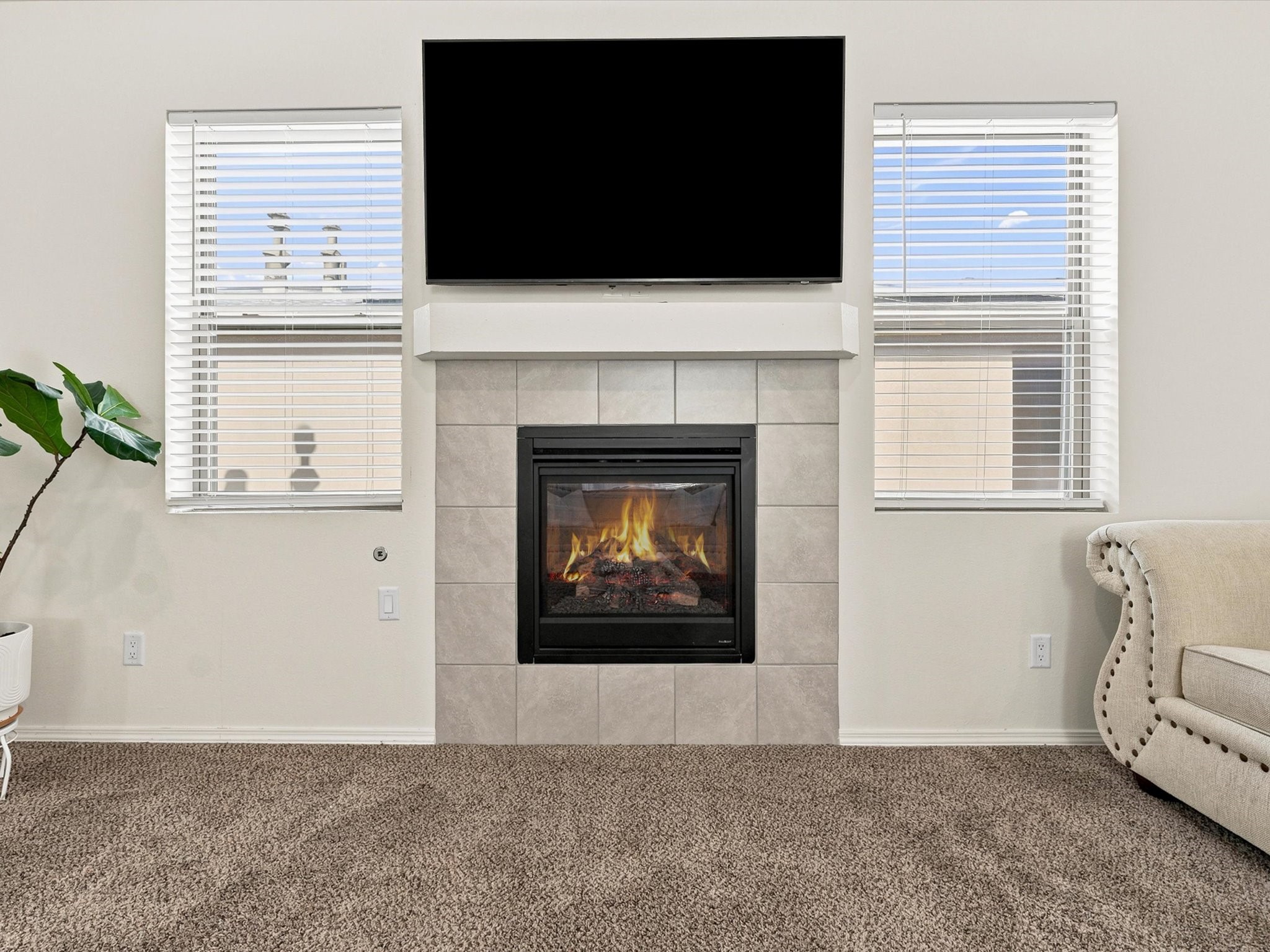 6331 Gannett Drive Northeast Rio Rancho, NM 87144 - Photo 8 of 33 Gallery Image 8