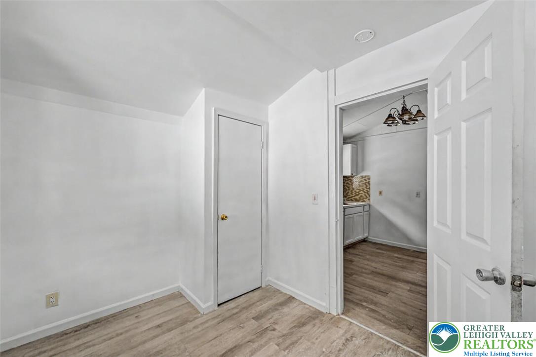 108 Mink Lane Bushkill, PA 18324 - Photo 17 of 33