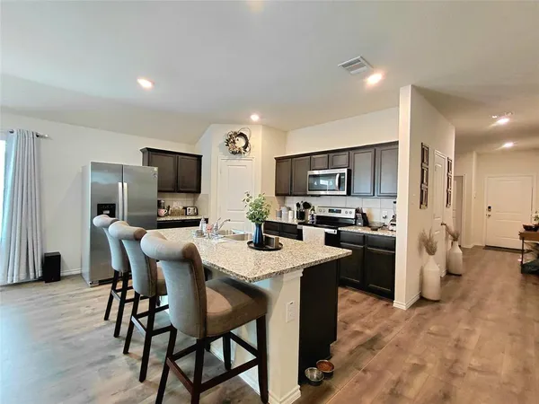 $2,100 | 2267 Vance Drive, Forney, TX 75126