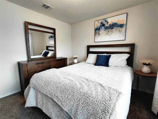 $2,100 | 2267 Vance Drive, Forney, TX 75126