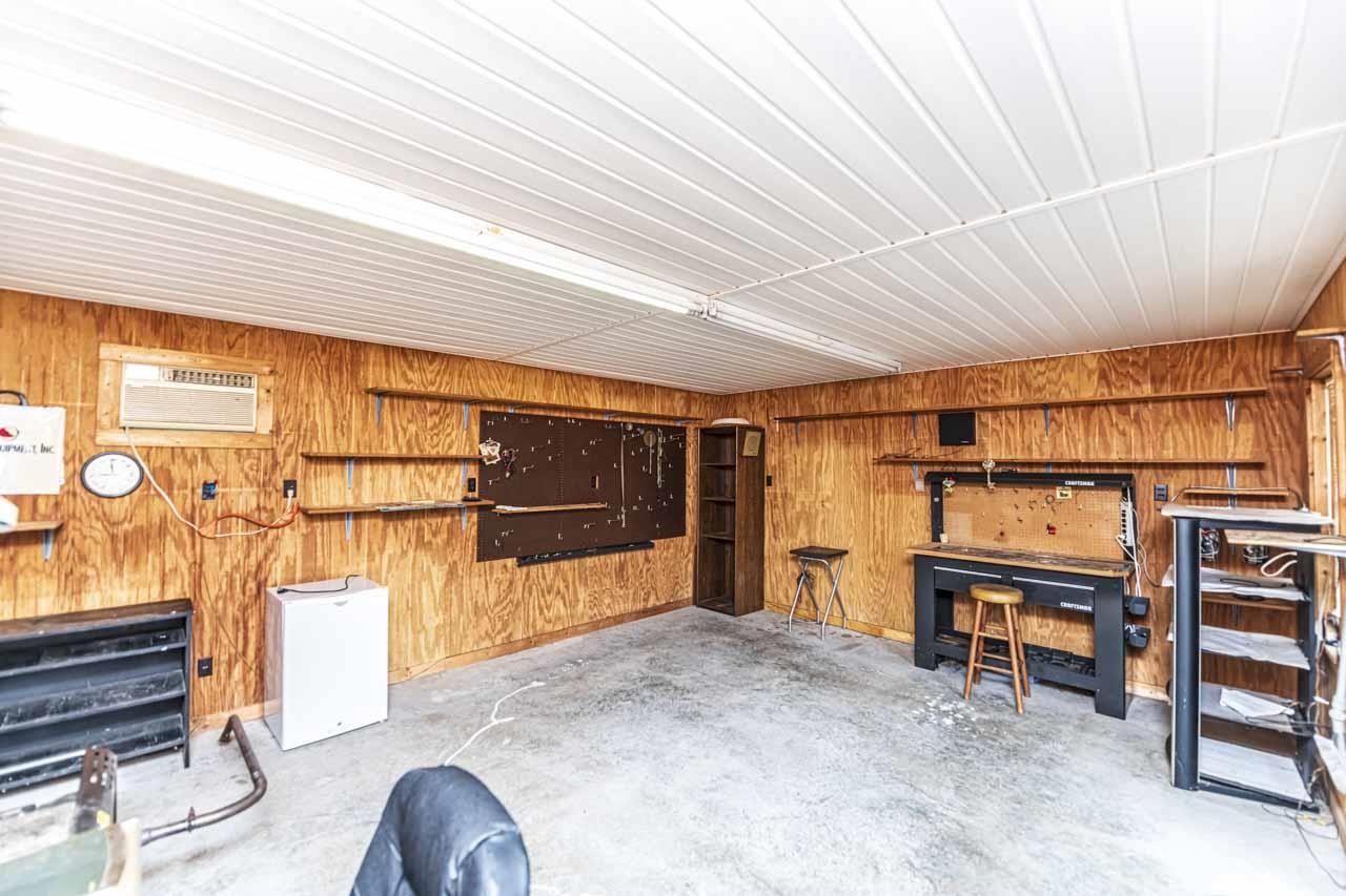 3285 Munford Giltedge Road Drummonds, TN 38023 - Photo 25 of 32 a view of entryway wih livingroom and furniture