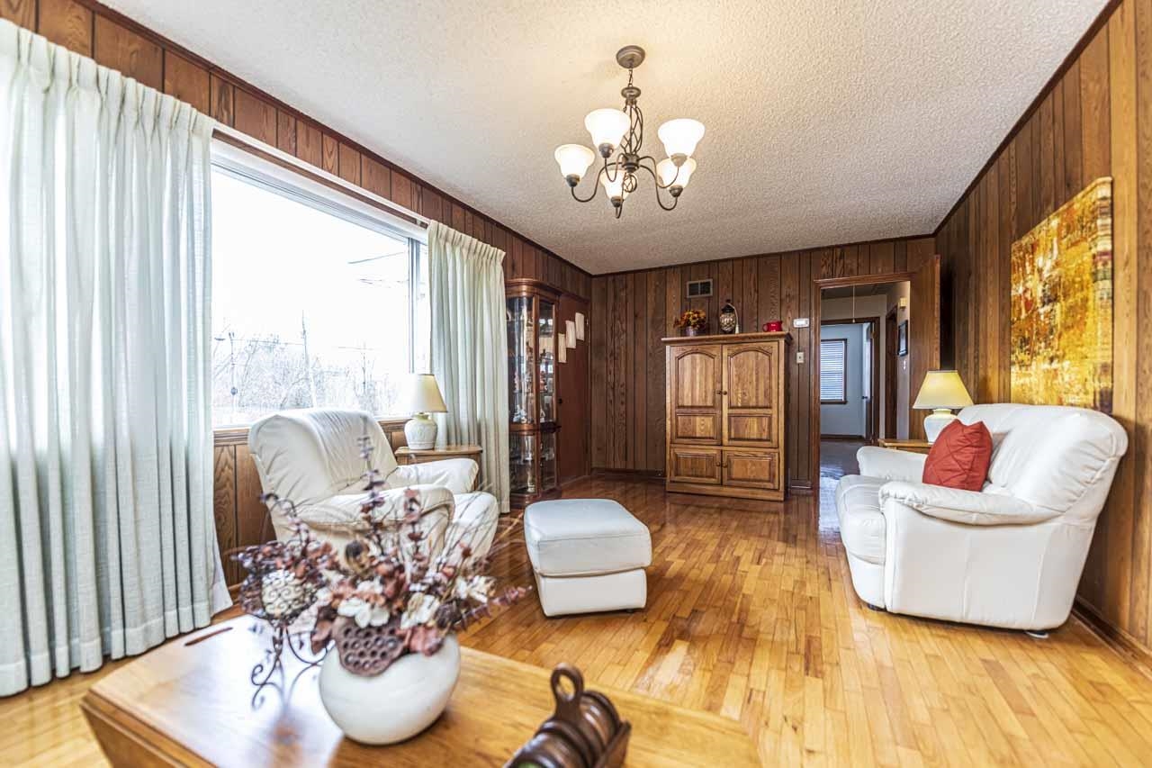 3285 Munford Giltedge Road Drummonds, TN 38023 - Photo 7 of 32 a living room with furniture and a large window