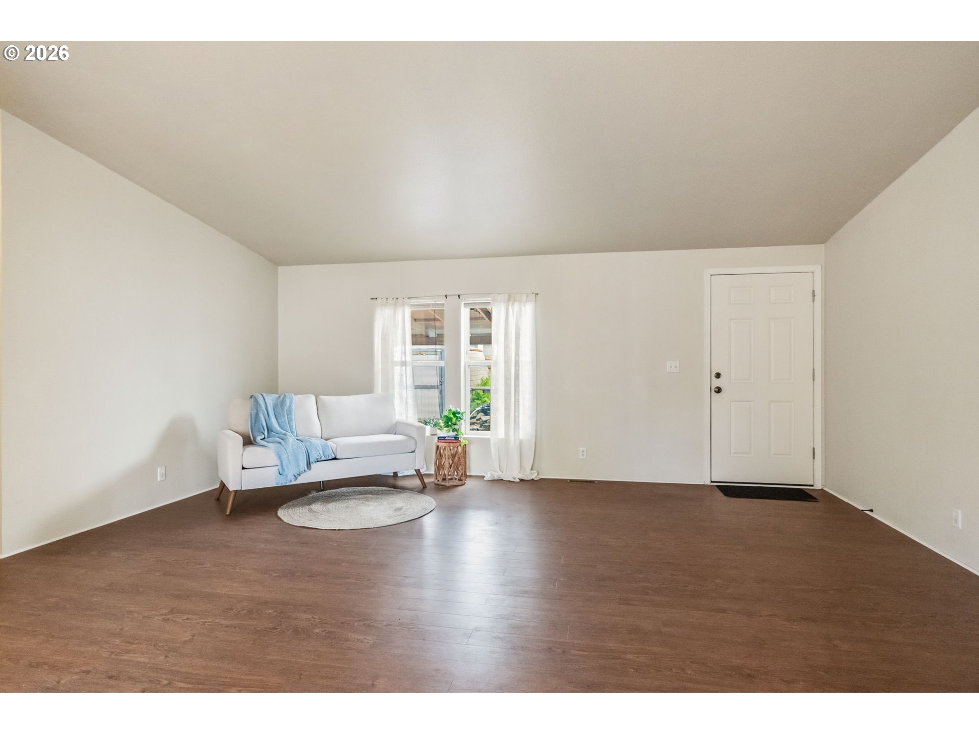 1281 South 57th Place Springfield, OR 97478 - Photo 5 of 37