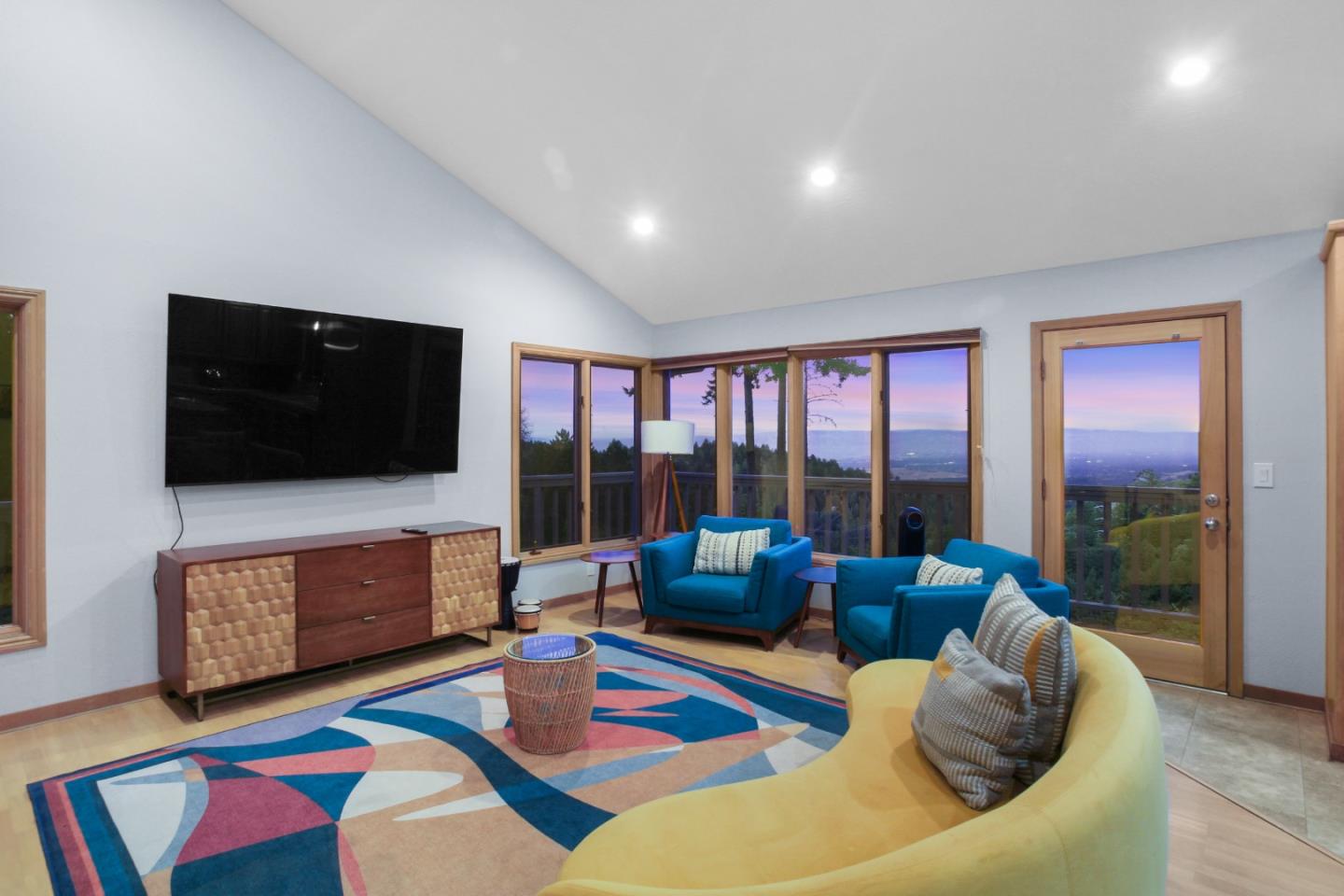 255 Allen Road Woodside, CA 94062 - Photo 13 of 37 Gallery Image 13