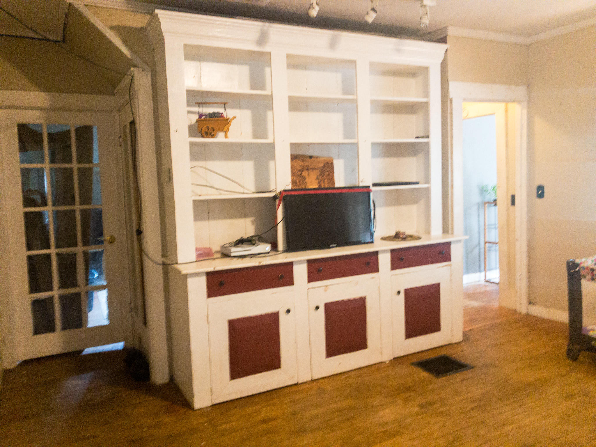30 Belgrade Road Mount Vernon, ME 04352 - Photo 24 of 44 Livingroom