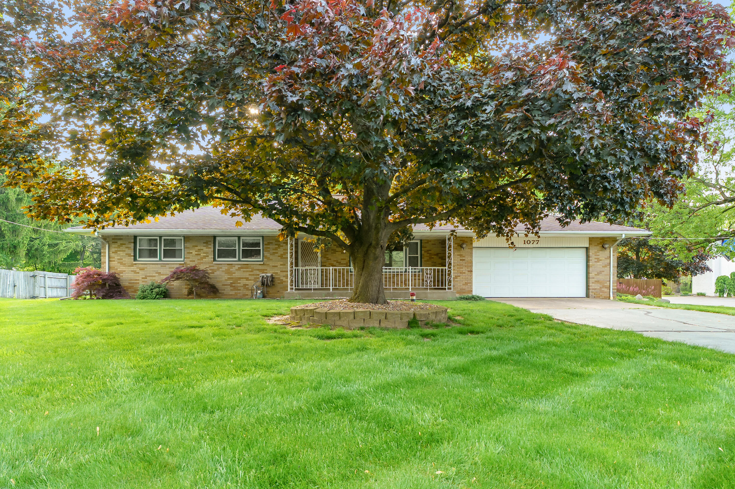 1077 Riverside Drive Battle Creek, MI 49015 - Photo 2 of 34 Riverside Dr 1077 Battle Creek 49015-1