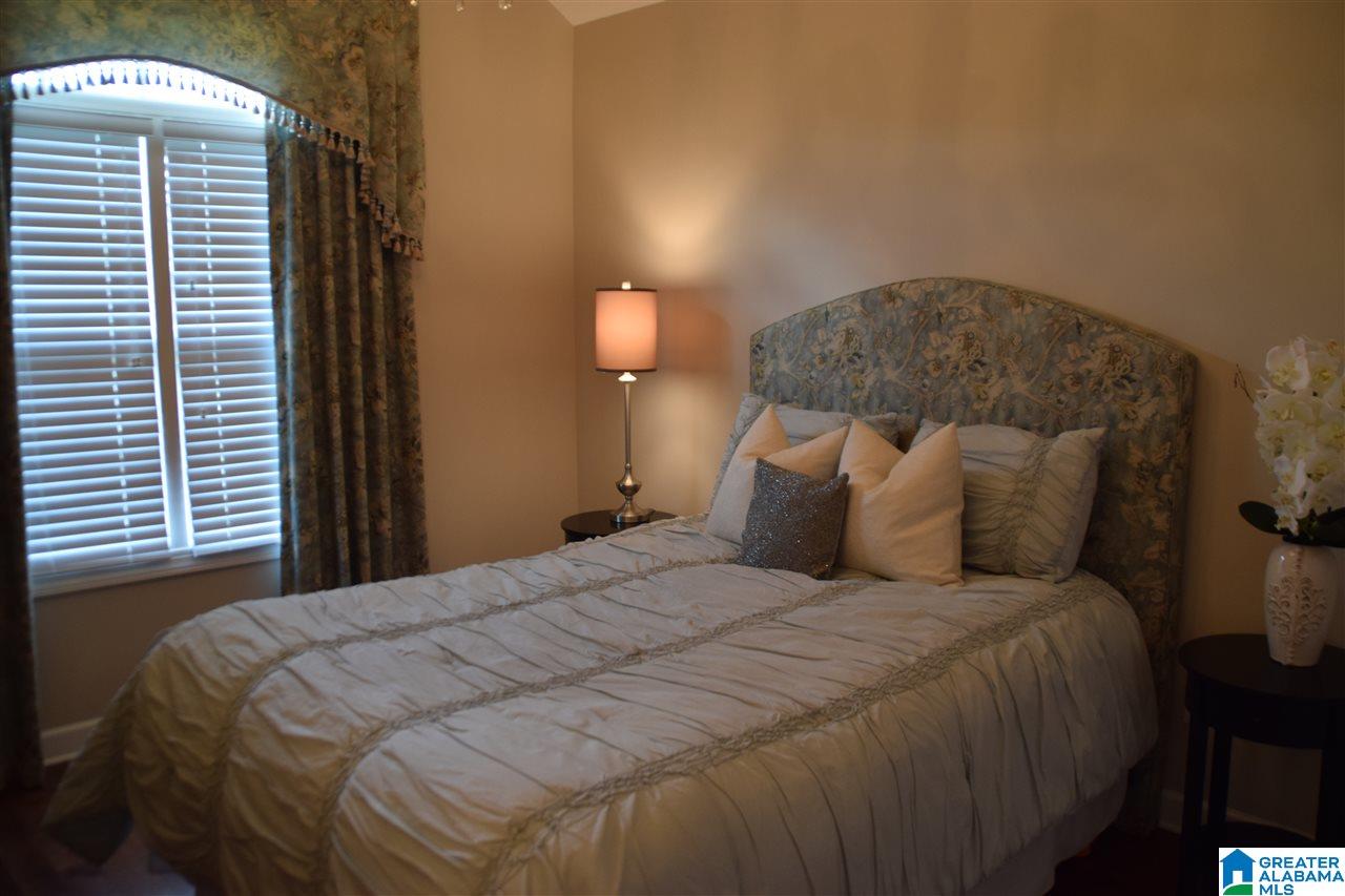 240 Creekside Circle Gadsden, AL 35901 - Photo 9 of 12
