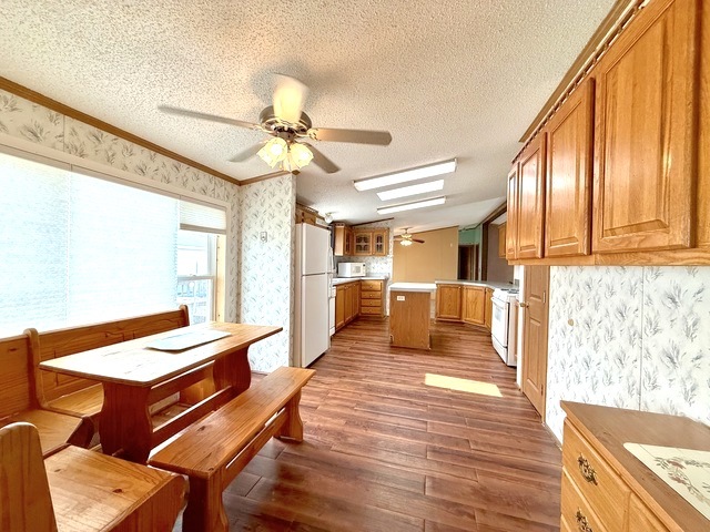 9 Swallow Lane Beecher, IL 60401 - Photo 12 of 20 a living room with stainless steel appliances furniture and a large window