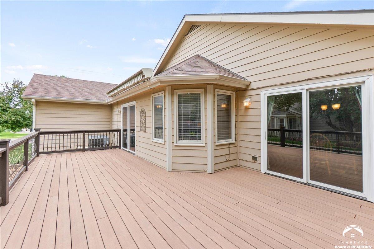 1905 River Ridge Road Lawrence, KS 66044 - Photo 35 of 43