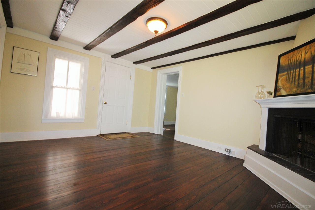 314 Reno Lane Grosse Pointe Farms, MI 48236 - Photo 6 of 29