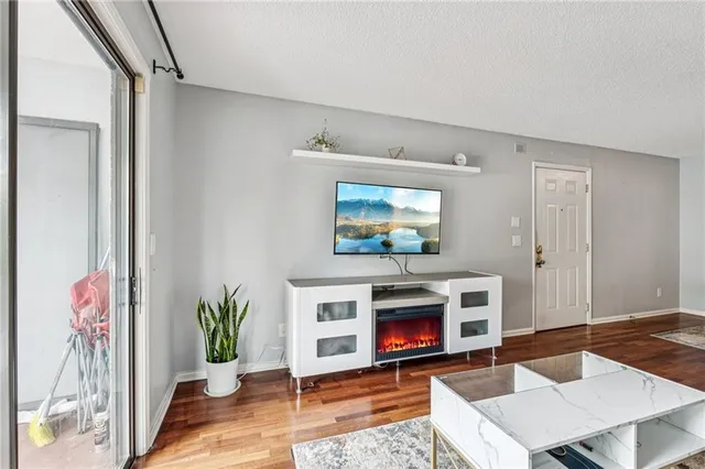 $214,900 | 2657 Lenox Road Northeast, Unit N1853, Atlanta, GA 30324