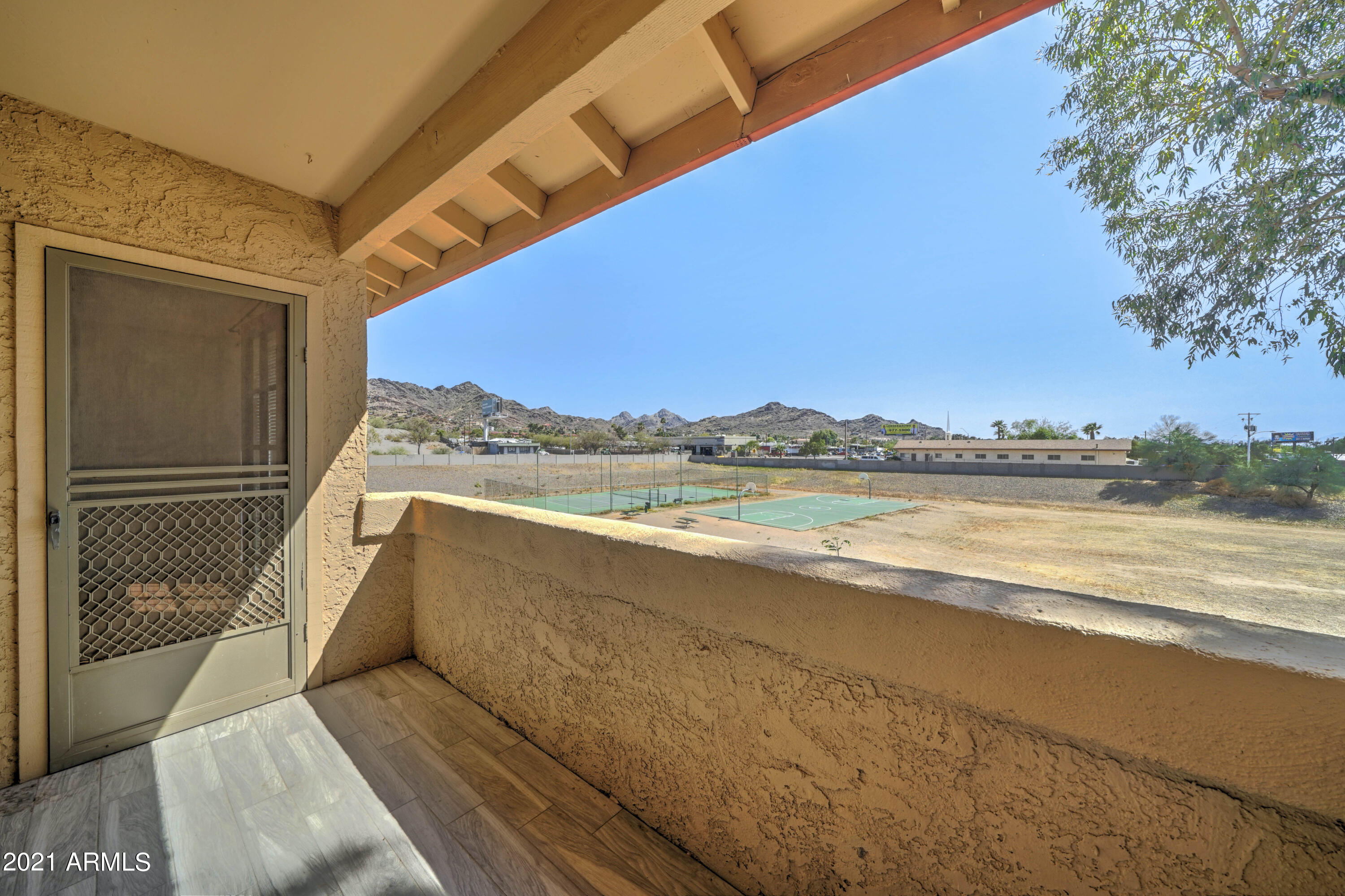 10410 North Cave Creek Road, Unit 2223 Phoenix, AZ 85020 - Photo 17 of 21 10410 N Cave Creek, 2223-17