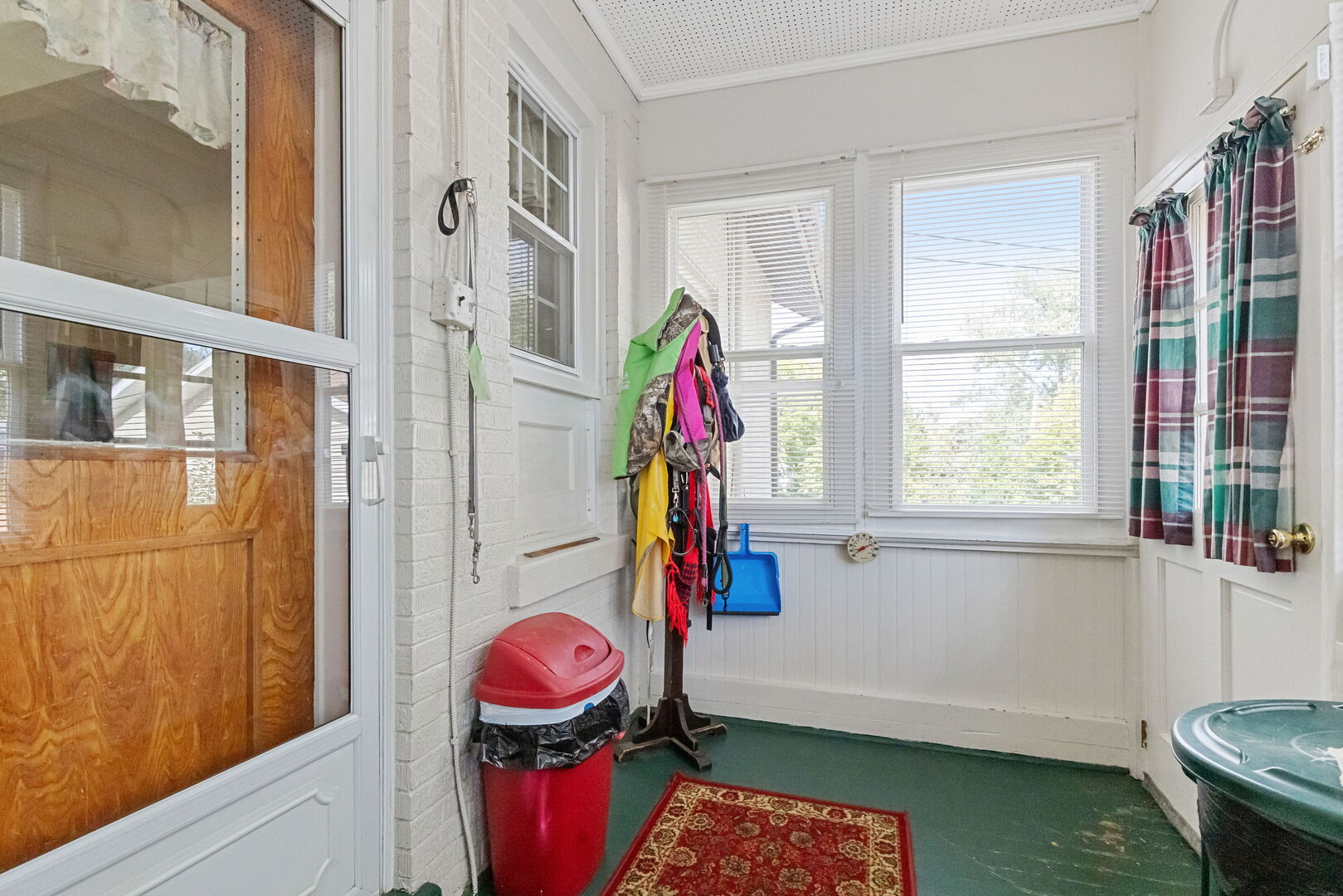 1361 Elizabeth Street Crete, IL 60417 - Photo 12 of 31 a view of an entryway with wooden floor and windows