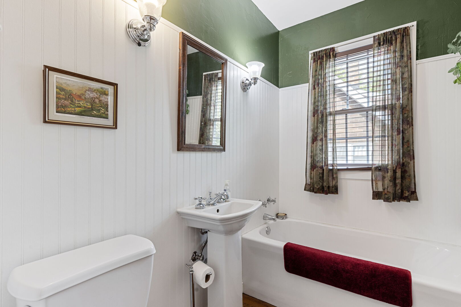 1361 Elizabeth Street Crete, IL 60417 - Photo 16 of 31 a bathroom with a sink toilet and mirror
