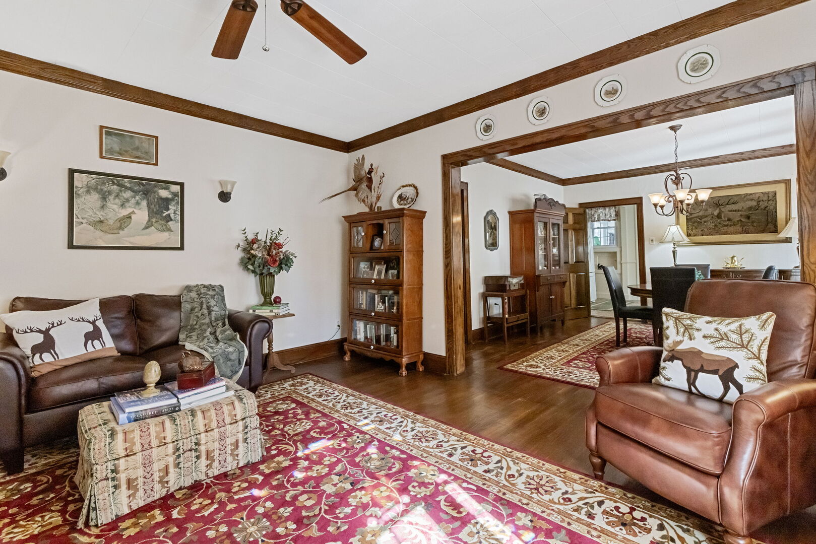 1361 Elizabeth Street Crete, IL 60417 - Photo 3 of 31 a living room with furniture and a rug