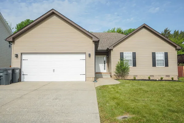 $1,600 | 1252 Morstead Drive, Clarksville, TN 37042