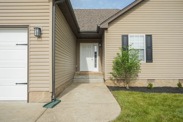 $1,600 | 1252 Morstead Drive, Clarksville, TN 37042