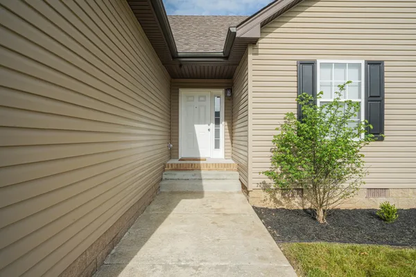 $1,600 | 1252 Morstead Drive, Clarksville, TN 37042